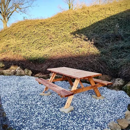 Tatil Evi Maison Cosy Au Coeur De La Colline De Sion